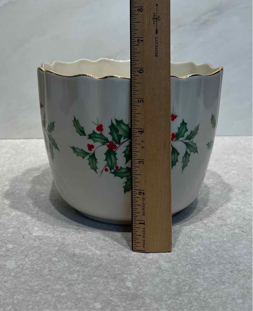 Lenox Holiday Cache Pot