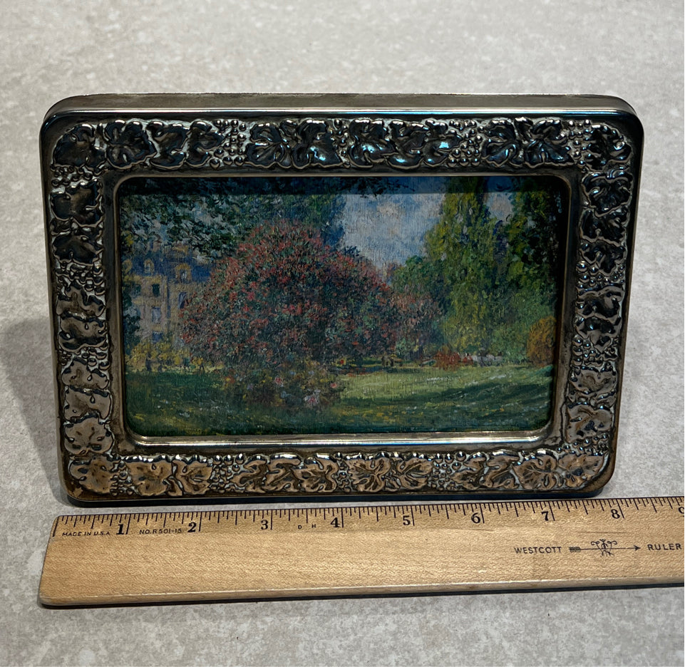 Frame