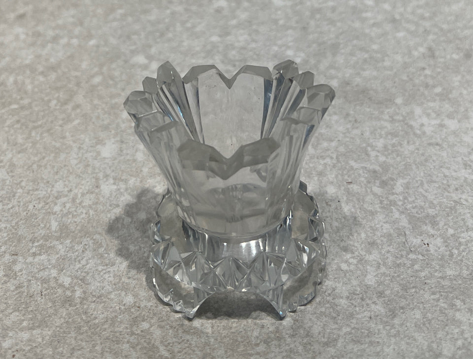 Toothpick holder