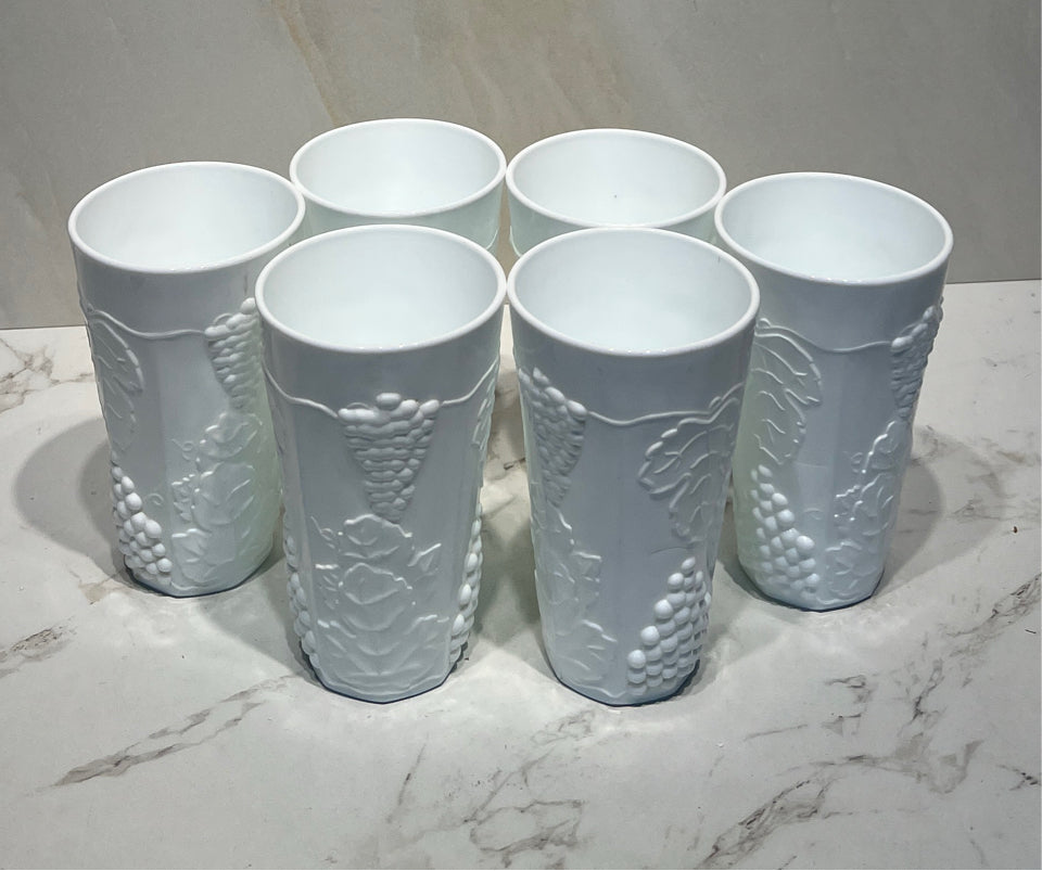 Set of 6 Milkglass Glasses