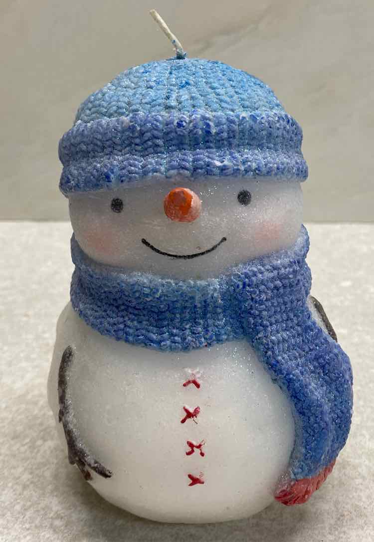 Snowman Candle