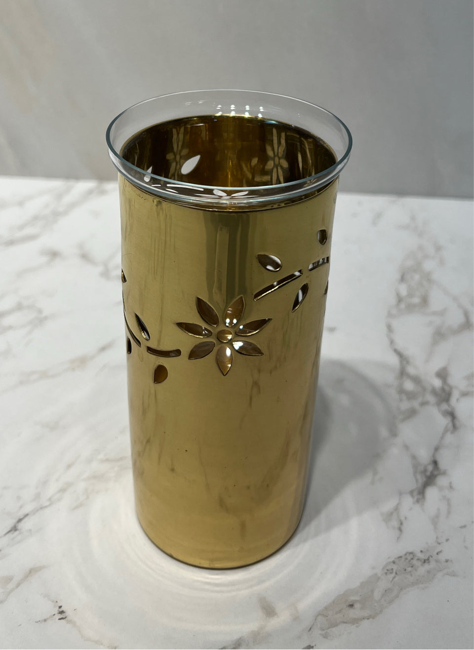 Candleholder