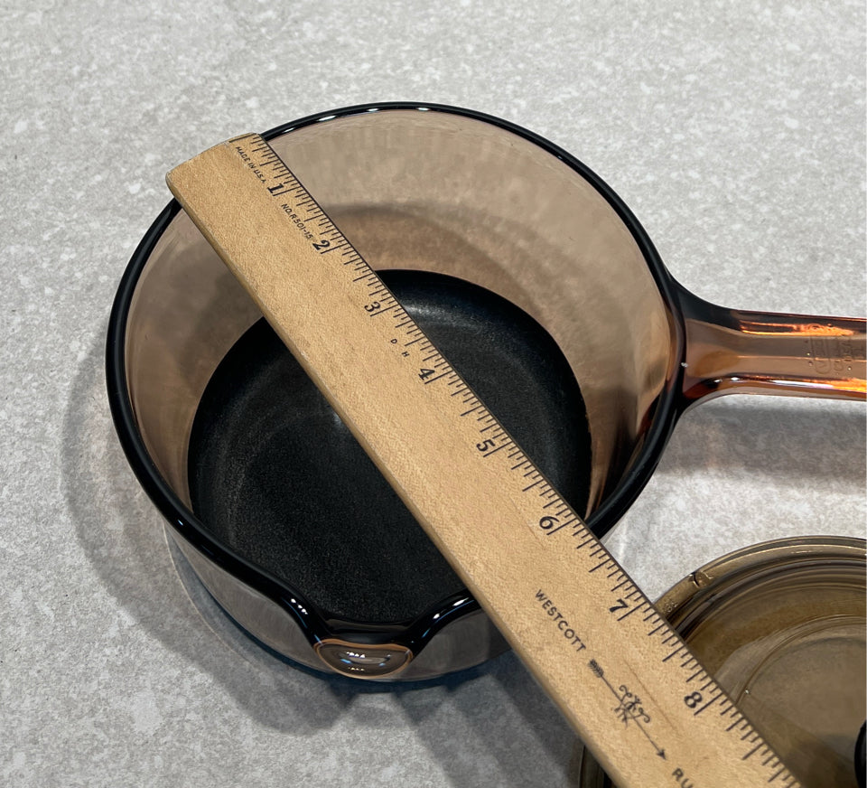 Covered Visionware Pot