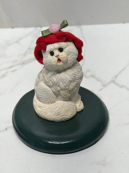 Byer's Choice Cat