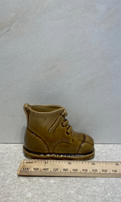Shoe