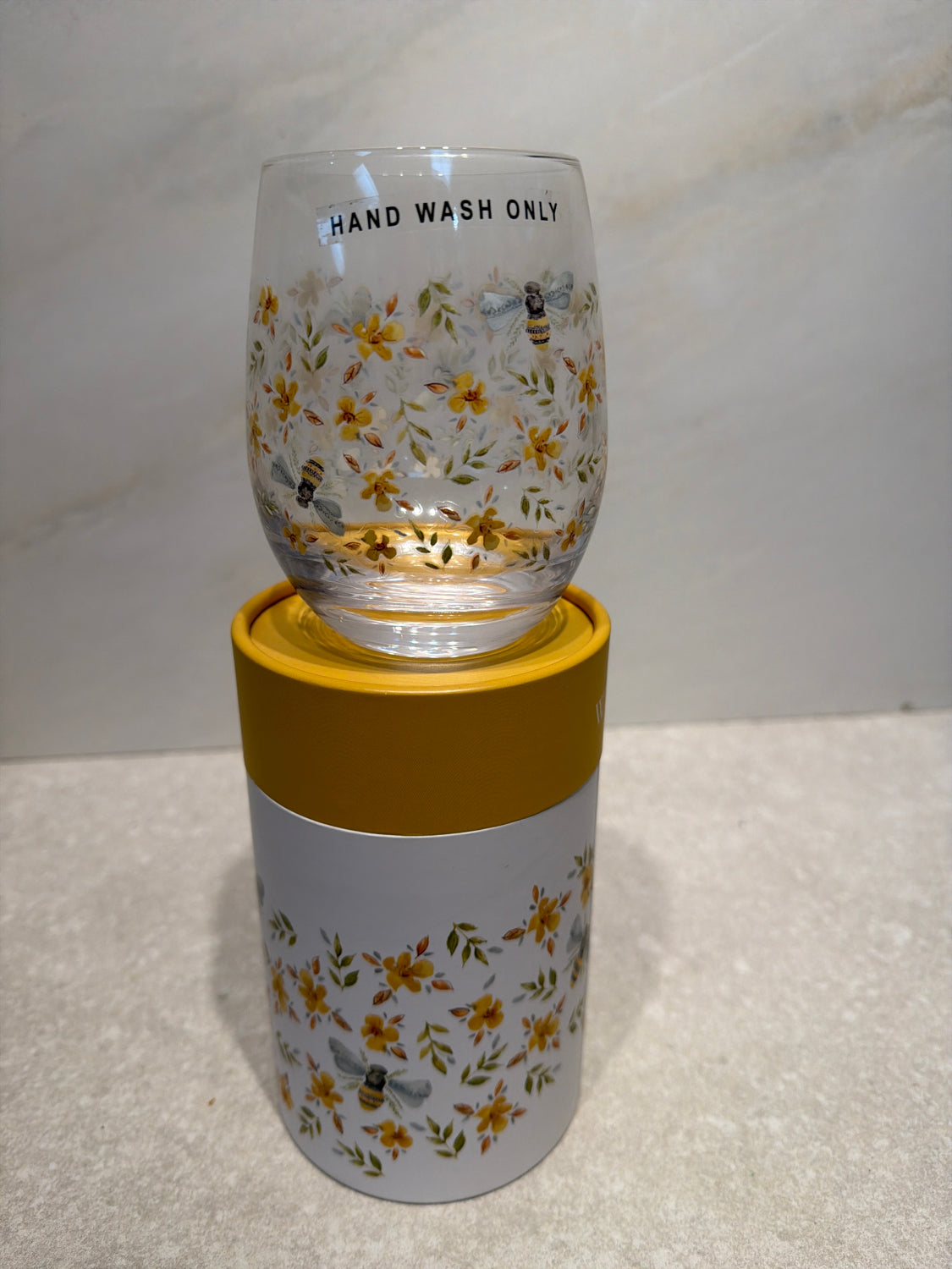 Bee Wine Glass