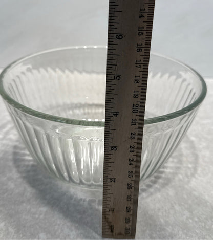 Pyrex Bowl