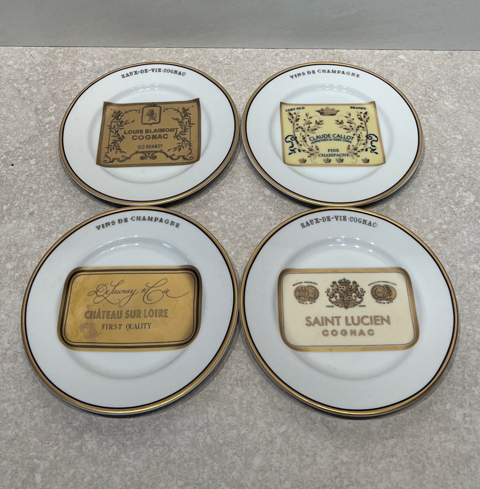 Set of 4 Williams Sonoma Plates