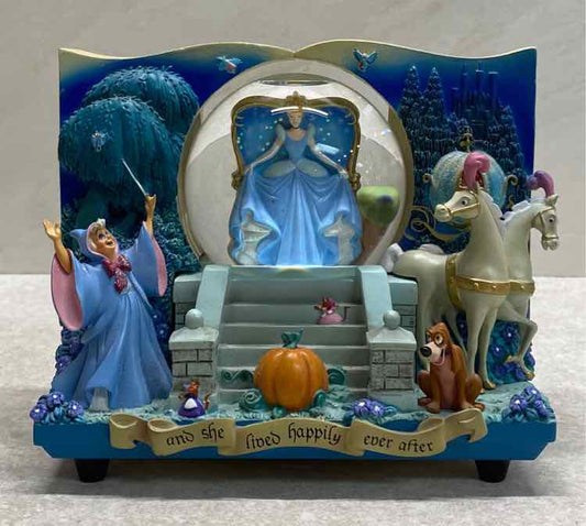 Cinderella Musical Snow Globe