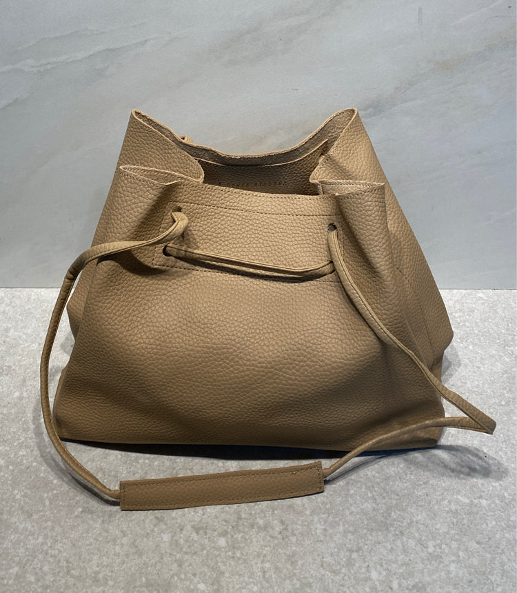 8 Other Reasons Bucket Bag