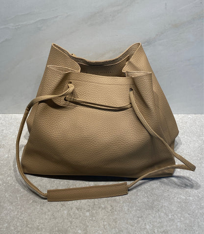 8 Other Reasons Bucket Bag