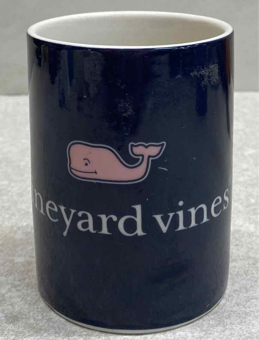 Vineyard Vines Candle