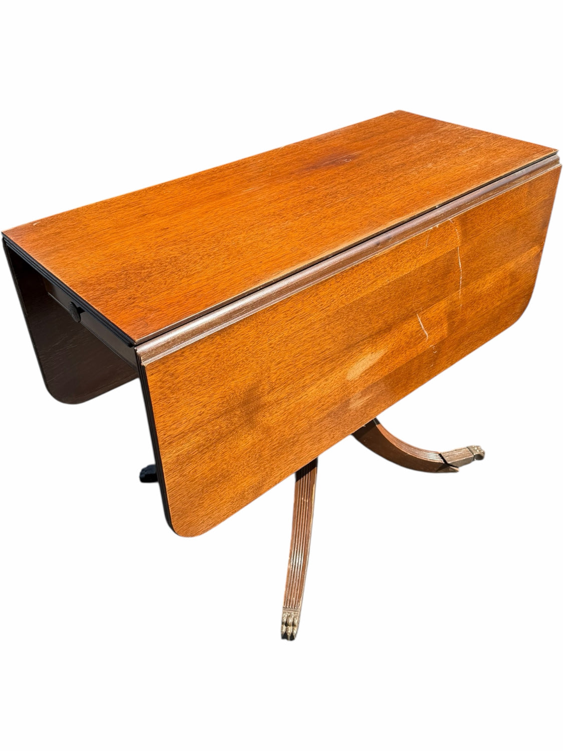 Drop leaf Table