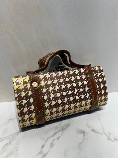Handbag Decor