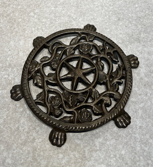 Trivet