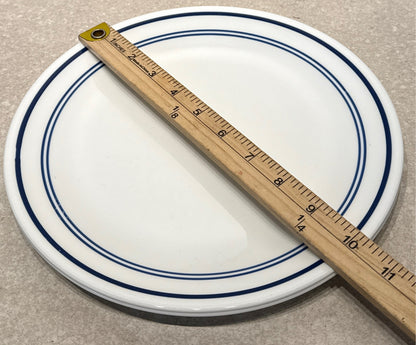 Set of 2 Corelle Plates