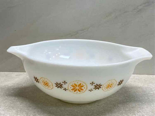 Pyrex Bowl - as is