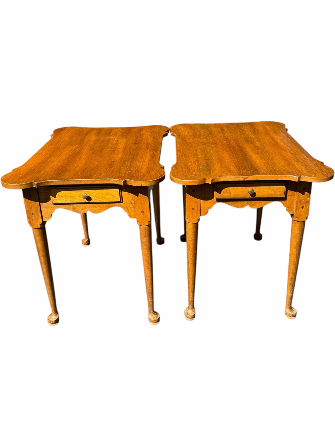 Set of 2 Ethan Allen Side Tables