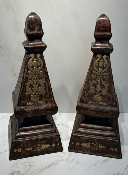Set of 2 Figurines