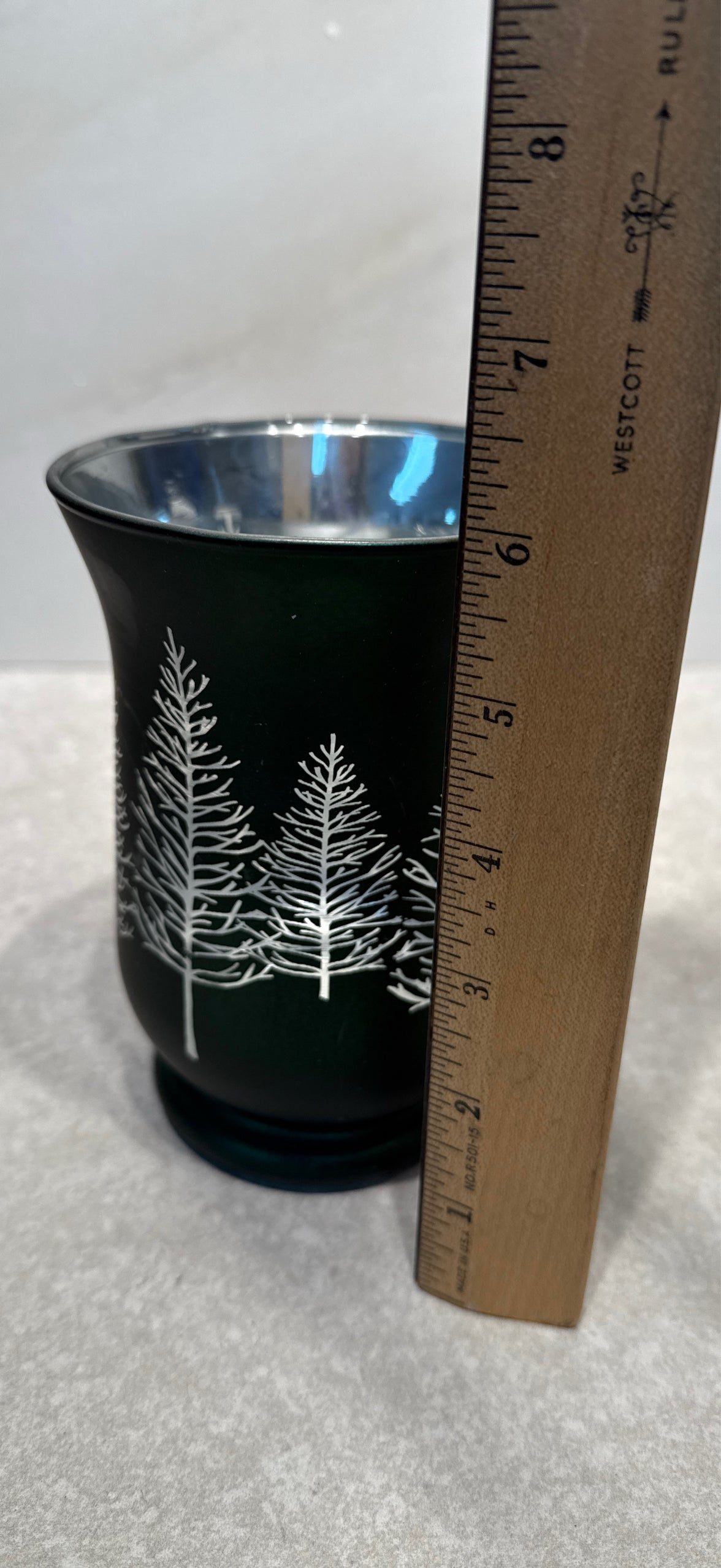 Candleholder