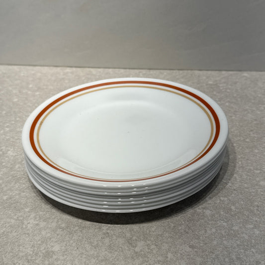 Set of 8 Corellle Plates