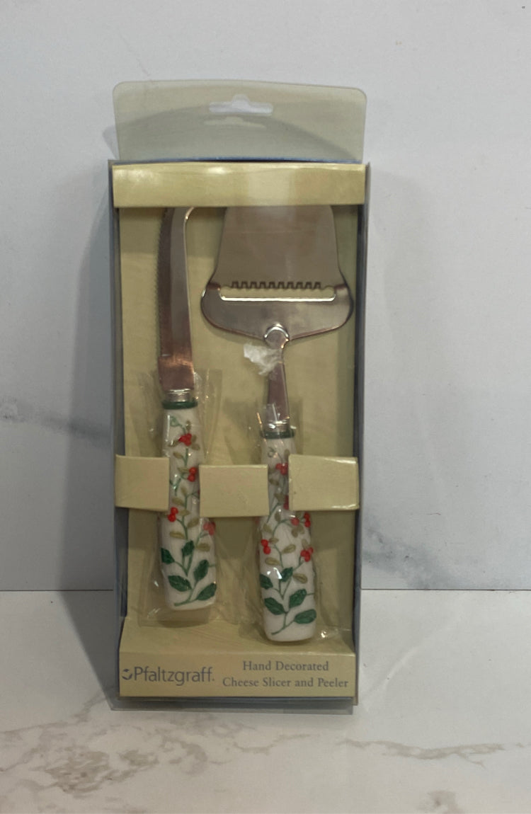 Pfaltzgraff Peeler And Slicer