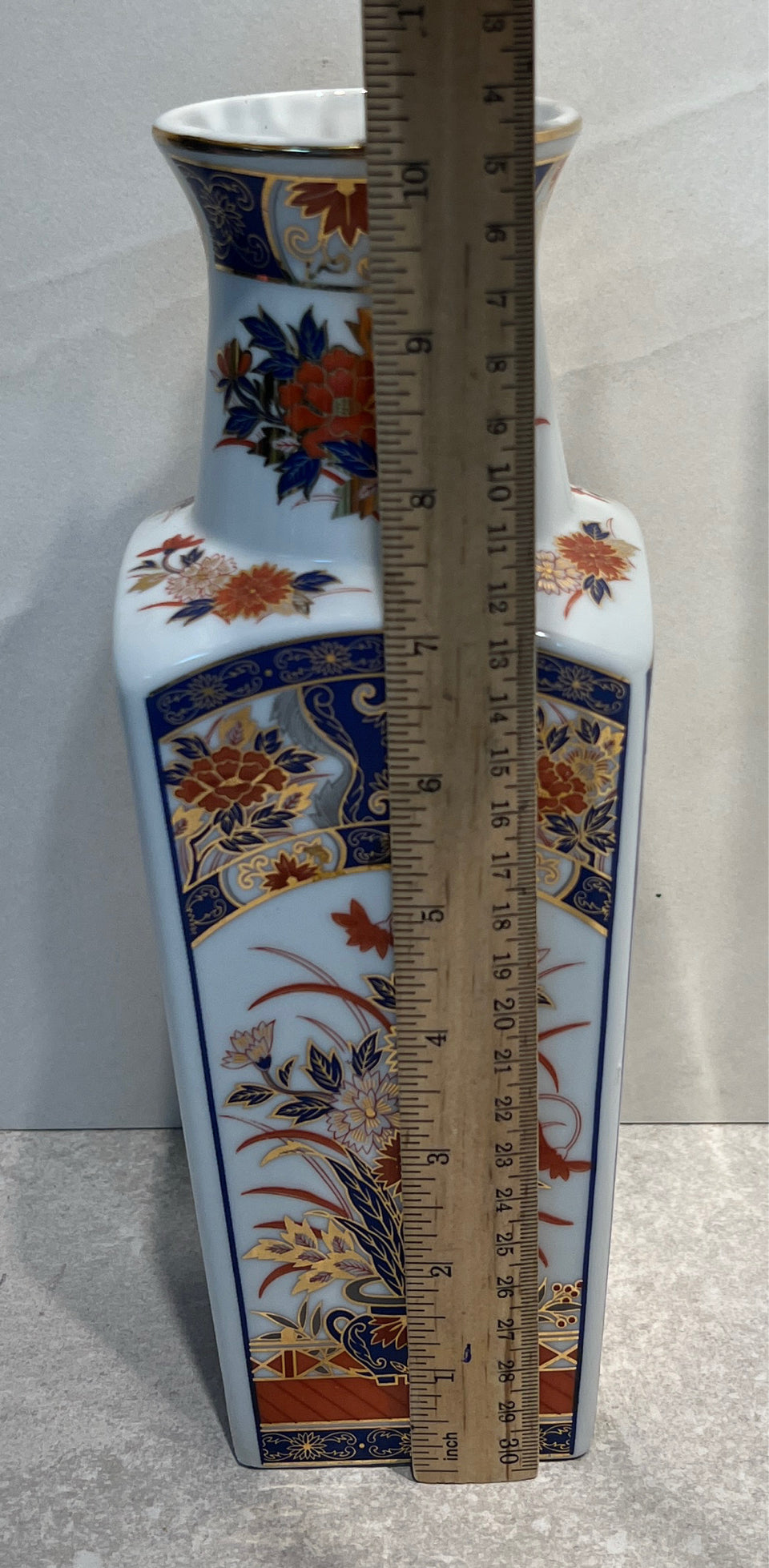 Vase