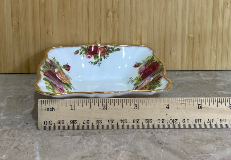 Royal Albert Dish