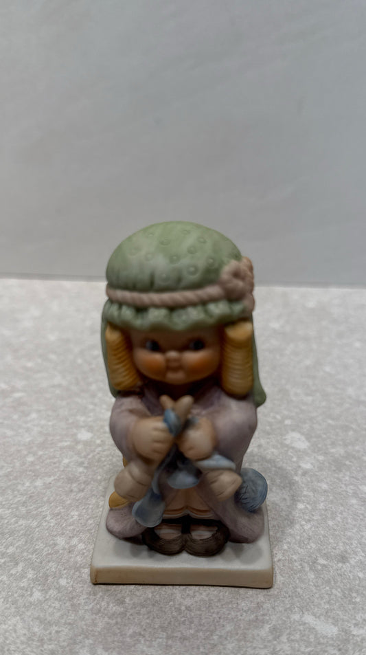 Dolly Dingle Figurine