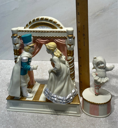 Nurctacker Snowbabies (2 pieces)