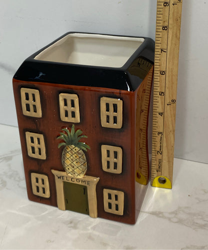 Welcome Utensil Holder