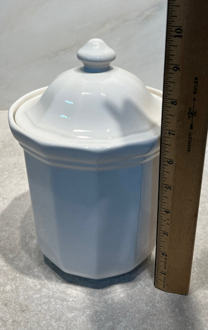 Covered Canister