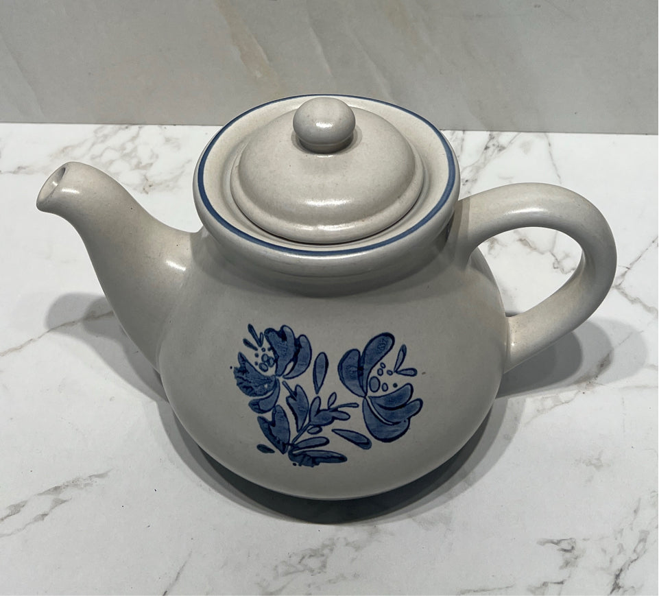 Pfaltzgraff Teapot