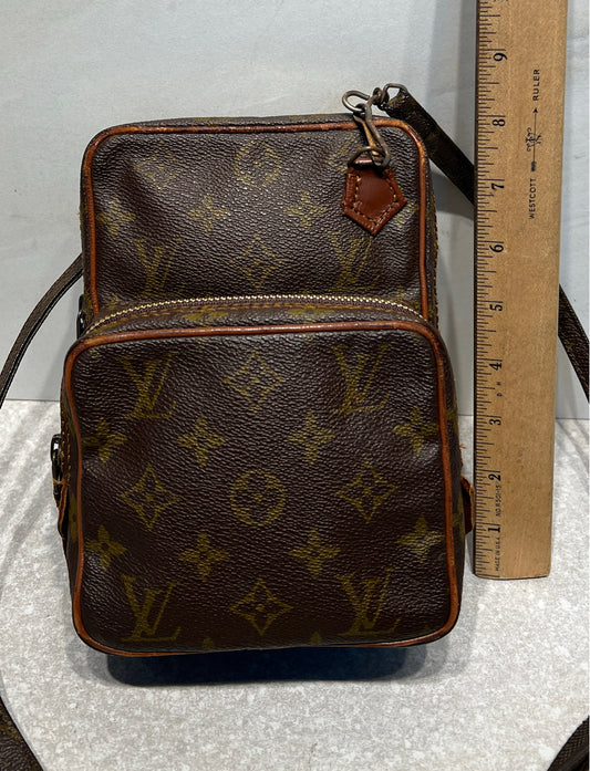Louis Vuitton Bag *