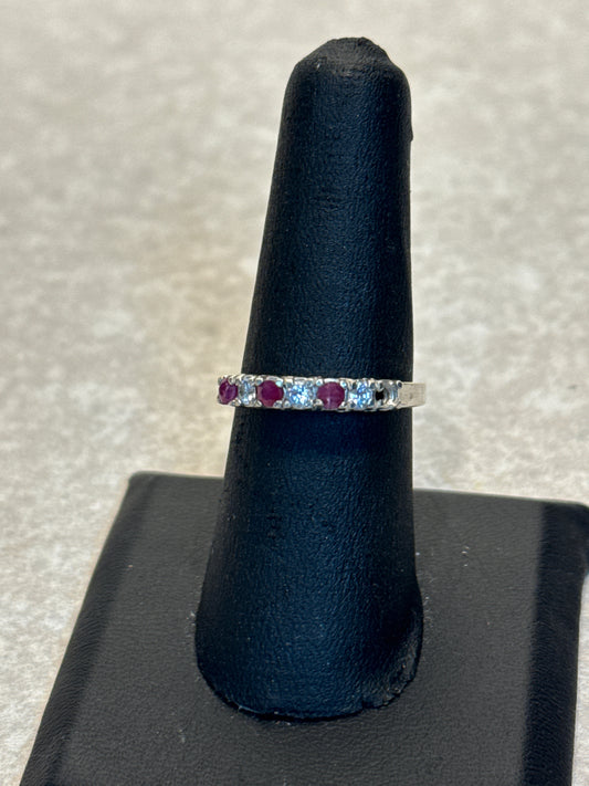 Sterling Ring - Size 7