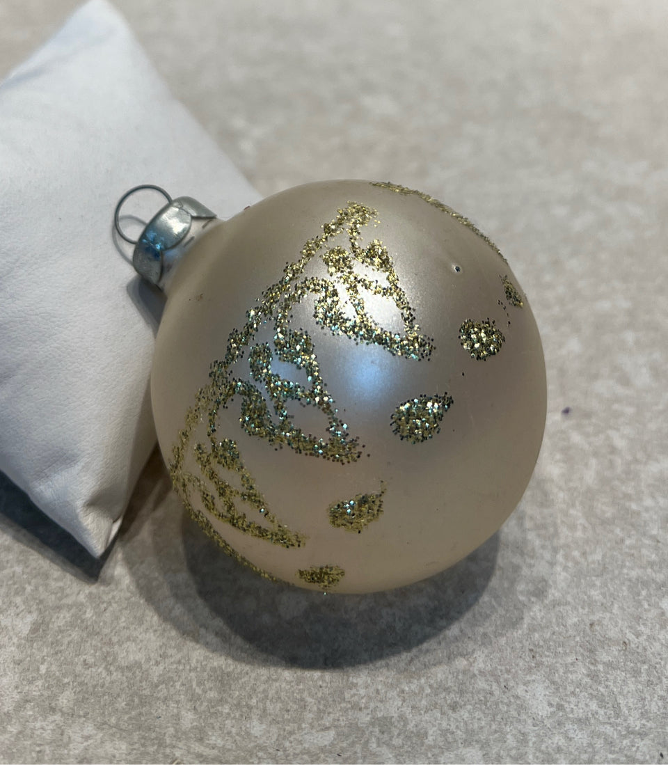 Vintage Ornament