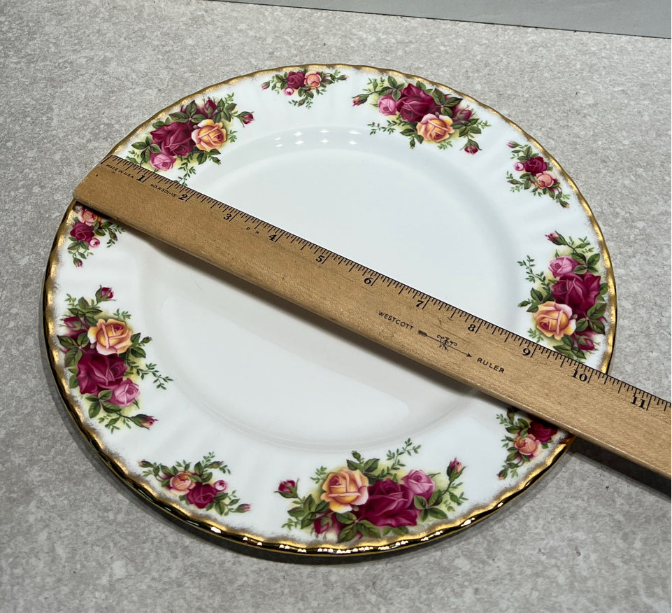 Royal Albert Dinner Plate