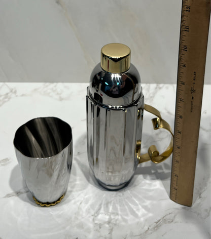Anthropolgy Shaker