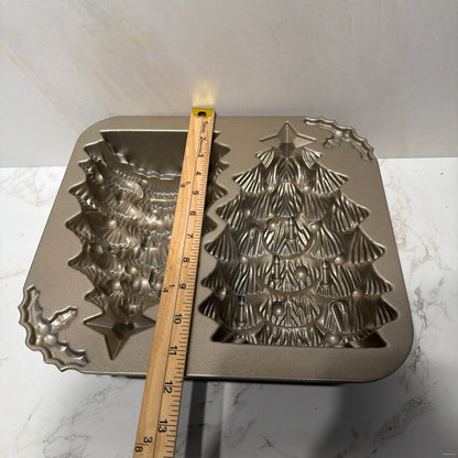 Christmas Tree Pan