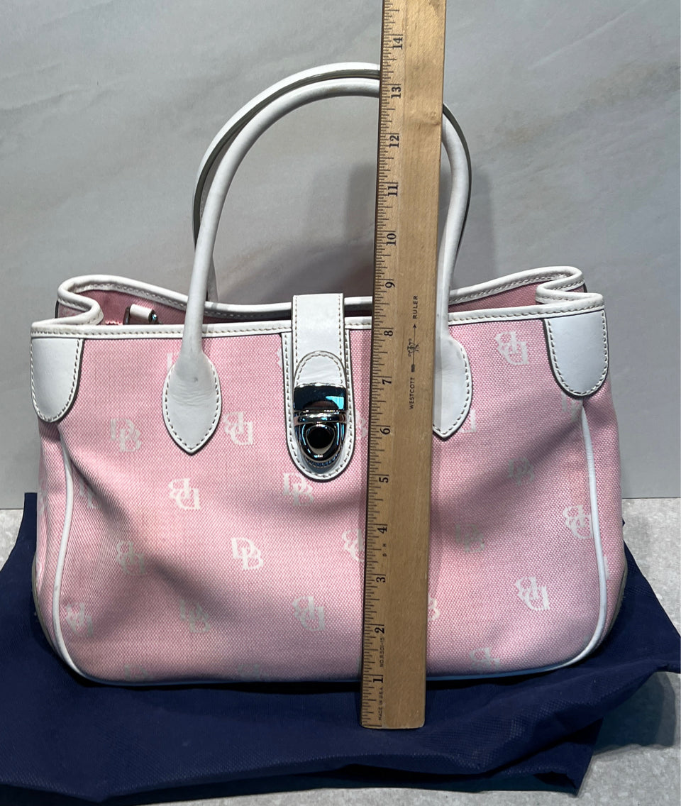 Dooney and Bourke Handba