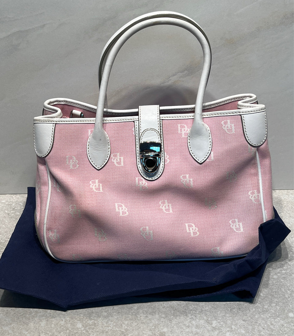 Dooney and Bourke Handba