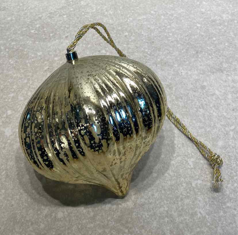 Large Ornament