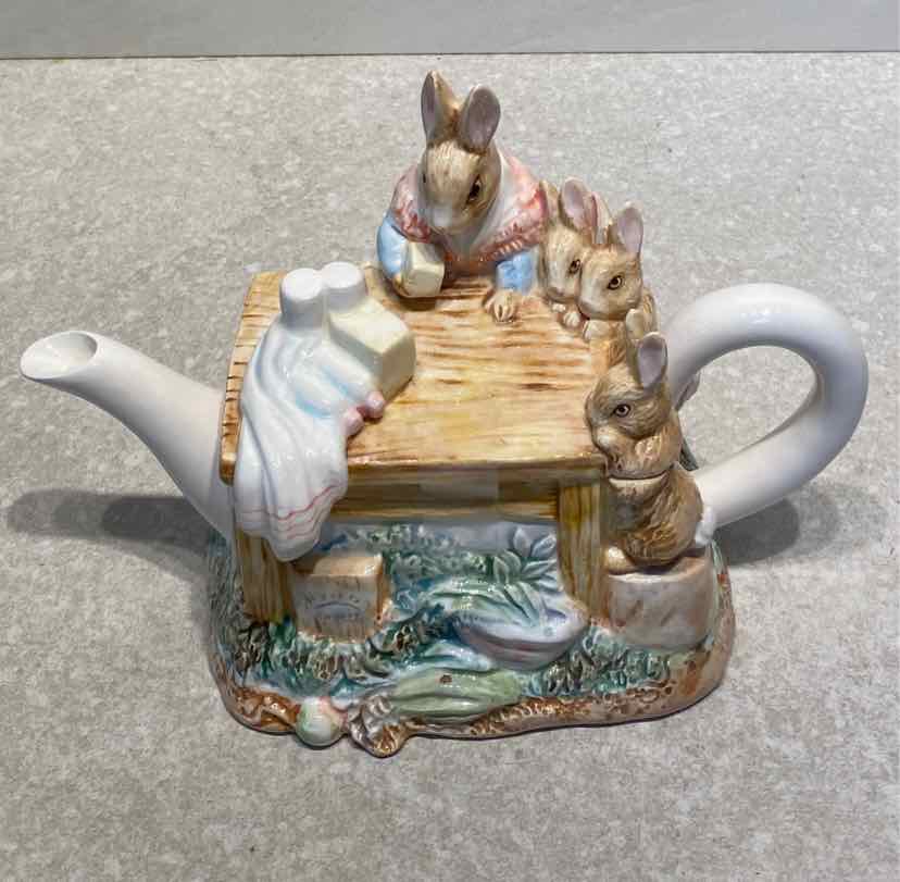 Schmid Beatrix Potter Musical Teapot