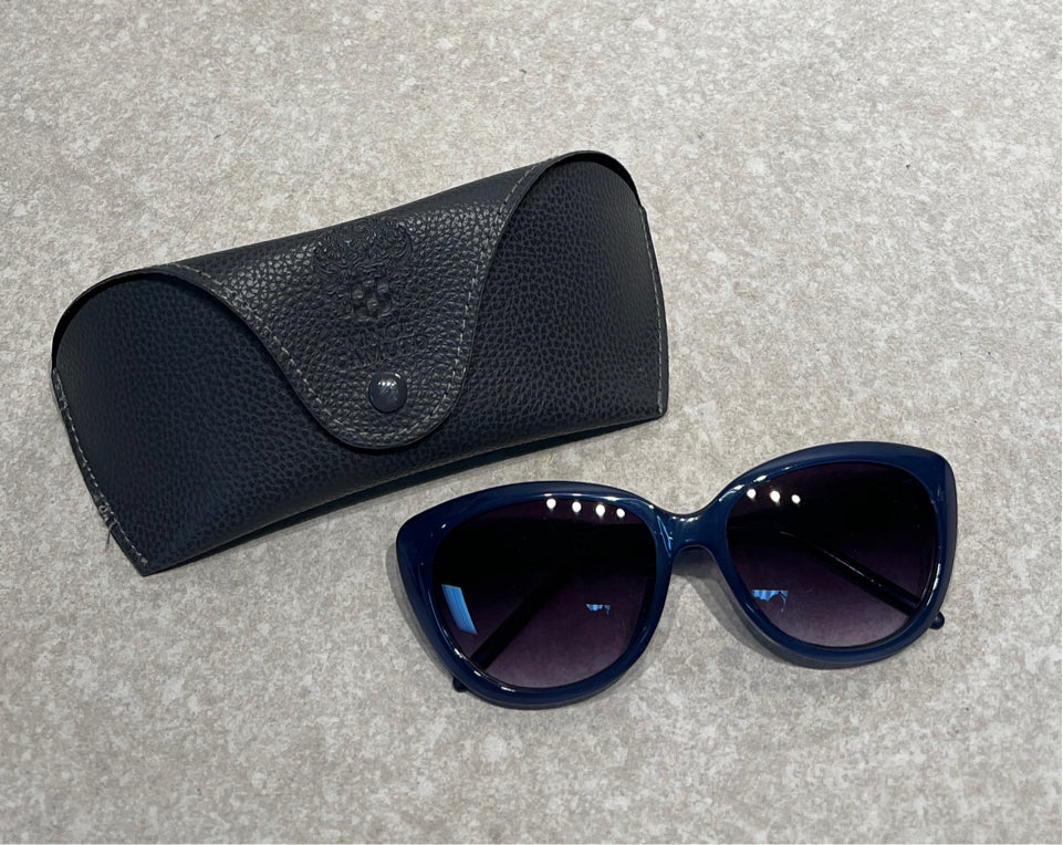 Vince Camuto Sunglasses