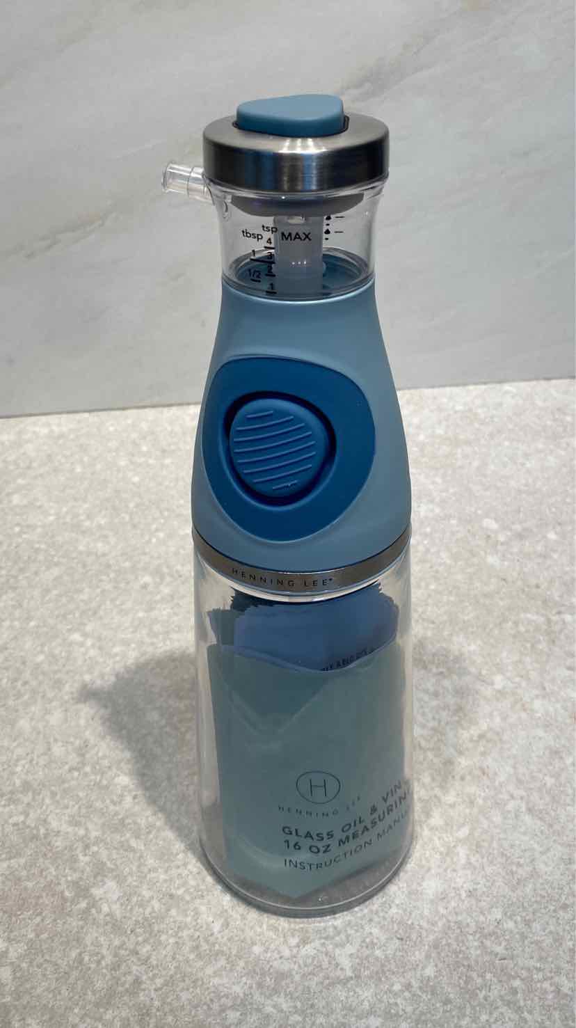 Oil Measuring Container