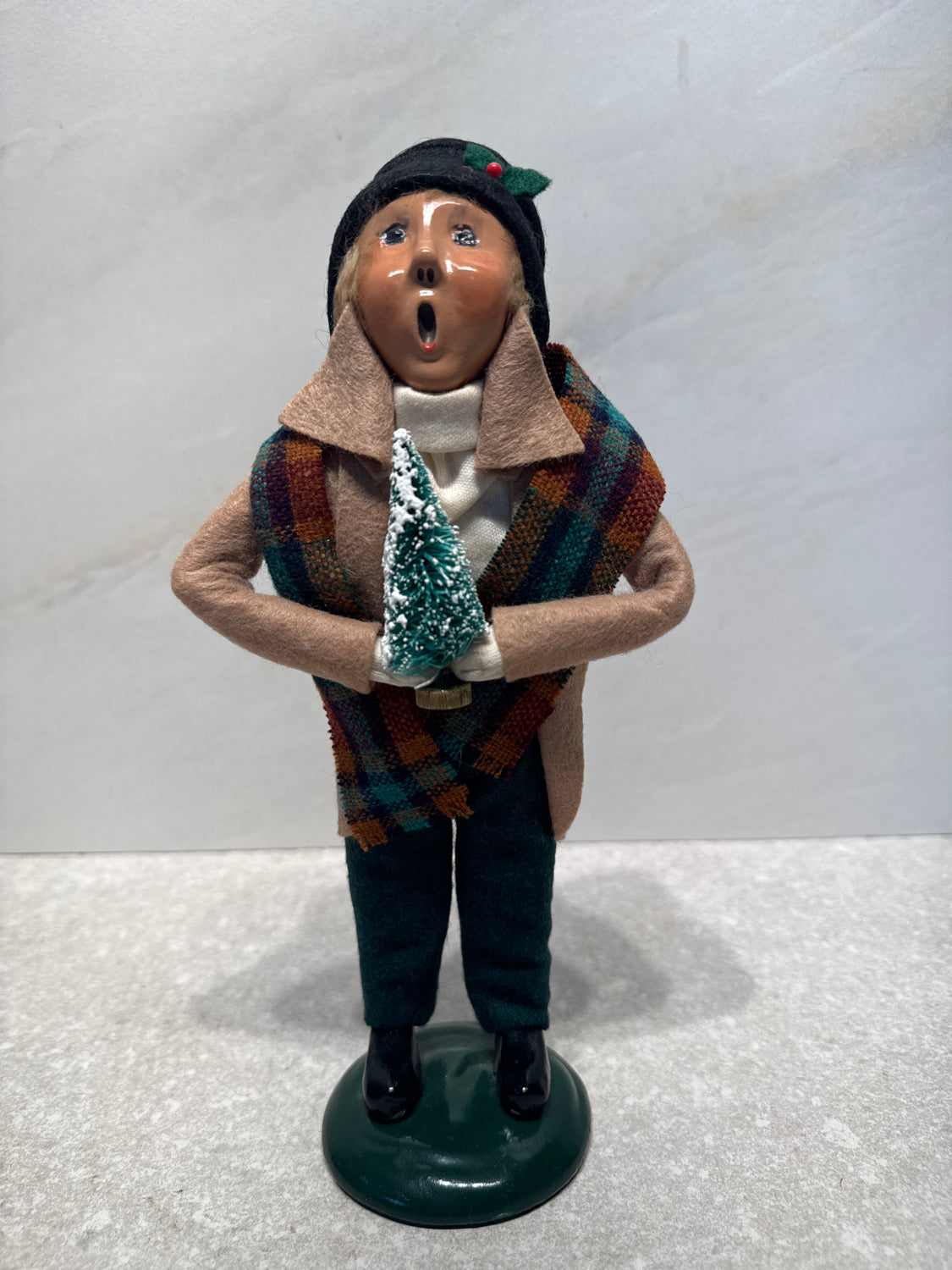 Byers Choice Caroler