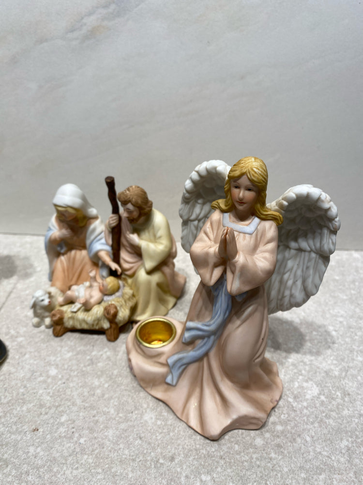 Roman Figurines - 3-Piece Nativity Set