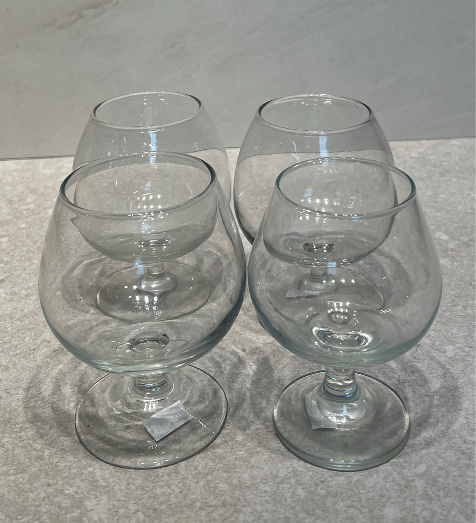Set of 4 Glasses