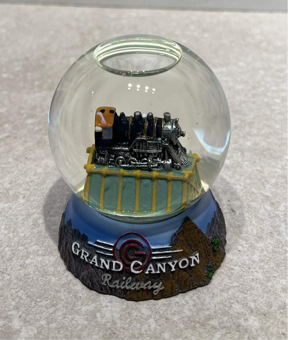 Grand Canyon Snow Globe