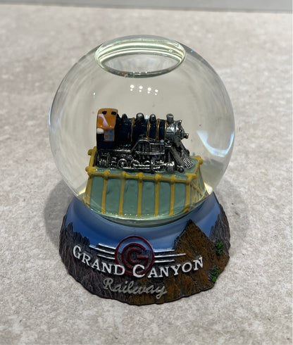 Grand Canyon Snow Globe